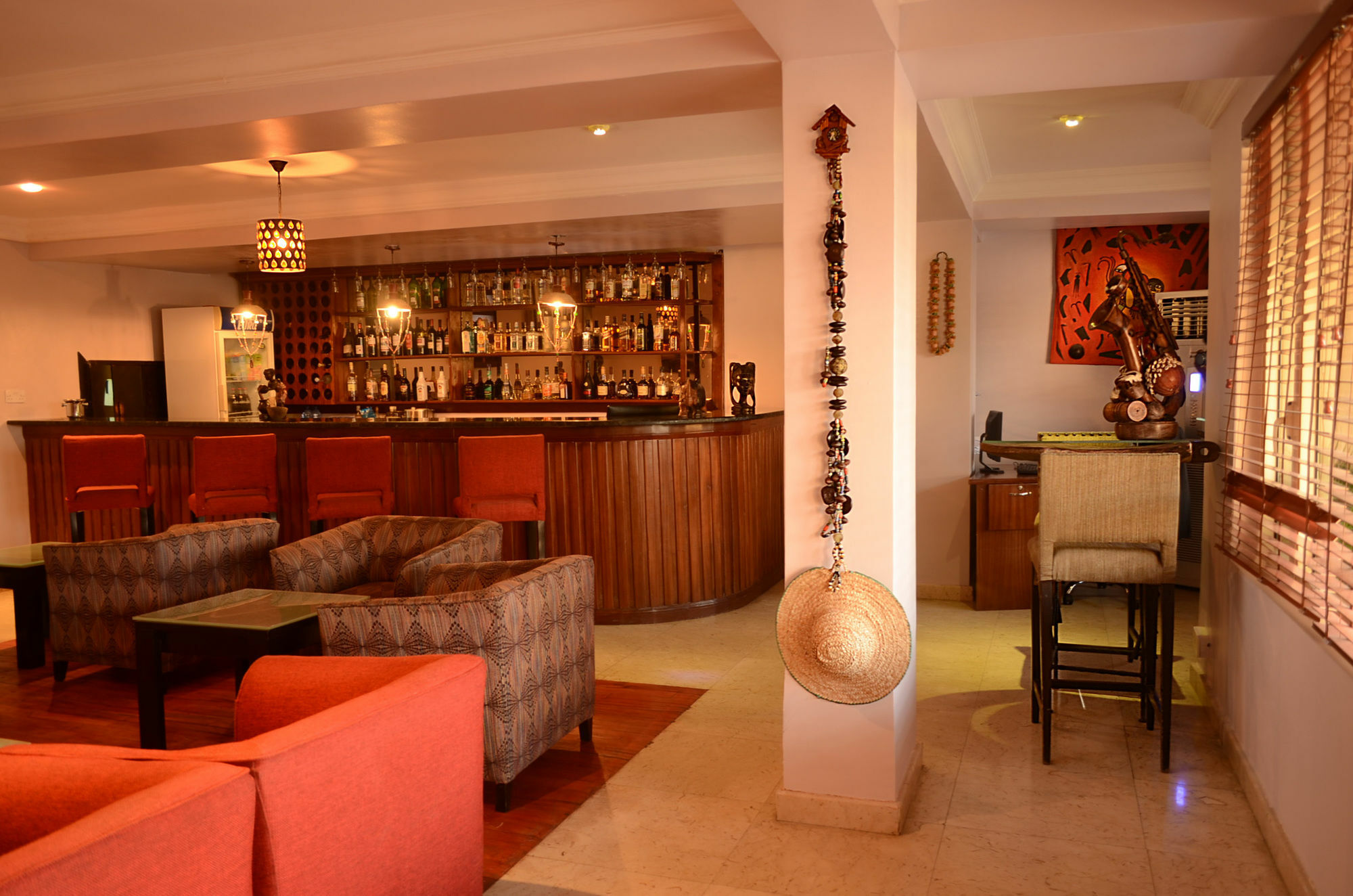 Hotel Bon Voyage Лагос Екстериор снимка